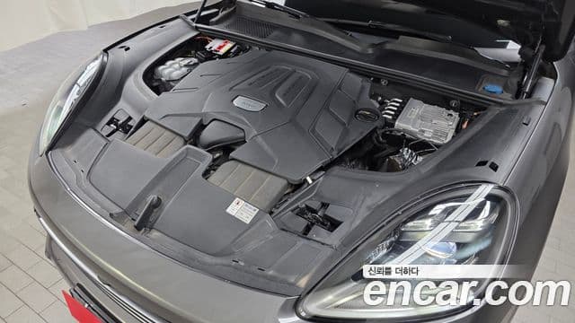 Porsche Cayenne 2020 — Şəkil 19/20