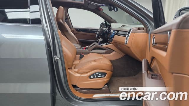 Porsche Cayenne 2020 — Şəkil 9/20