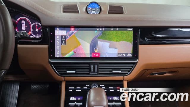 Porsche Cayenne 2020 — Şəkil 14/20