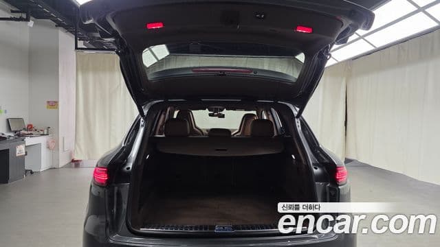 Porsche Cayenne 2020 — Şəkil 7/20