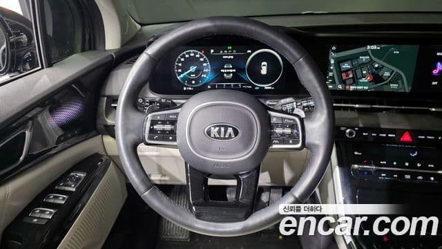 Kia Carnival 2021 — Şəkil 13/20