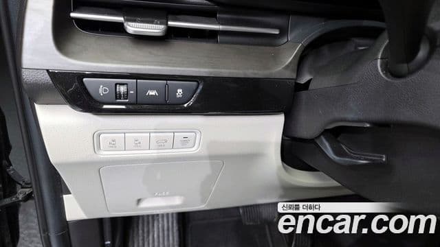 Kia Carnival 2021 — Şəkil 15/20