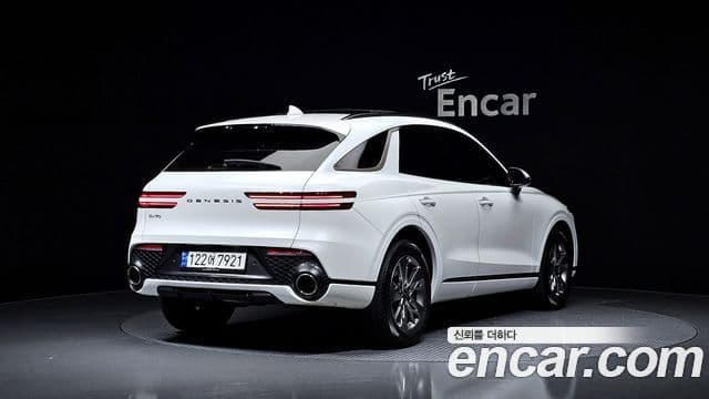 Genesis GV70 2023 — Photo 20/20
