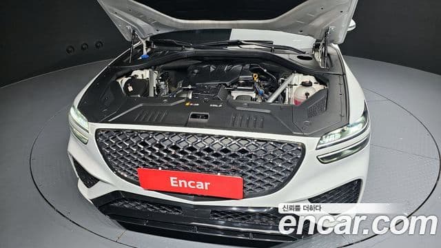 Genesis GV70 2023 — Photo 17/20
