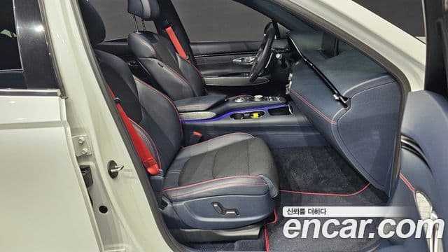 Genesis GV70 2023 — Photo 6/20