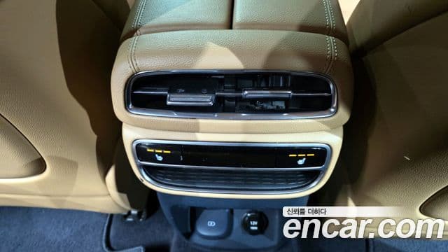 Genesis GV80 2020 — Şəkil 19/20