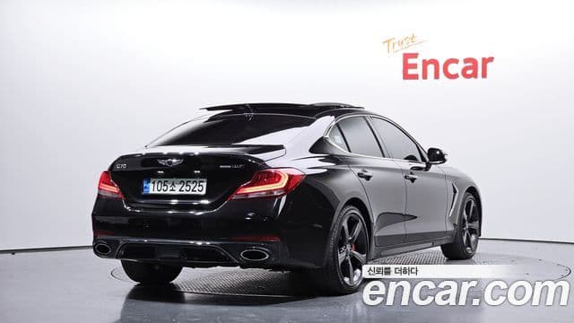 Genesis G70 2019 — ფოტო 14/20