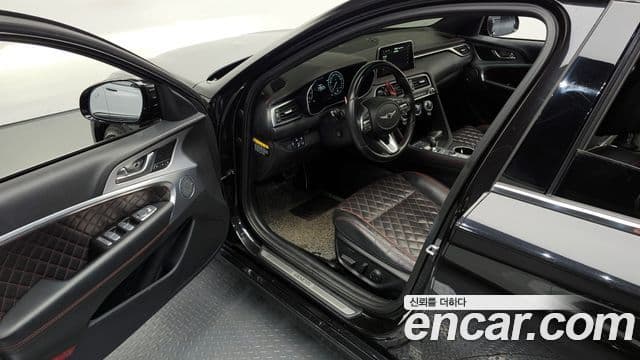 Genesis G70 2019 — ფოტო 4/20