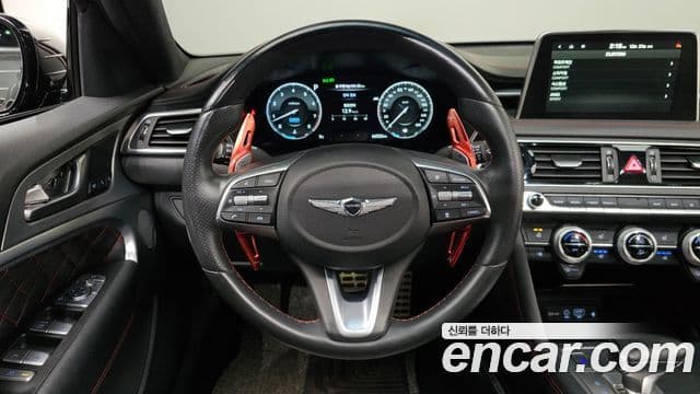 Genesis G70 2019 — ფოტო 15/20