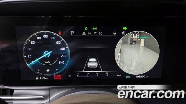 Kia Carnival 2021 — Şəkil 8/20