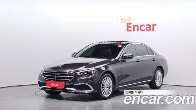 Mercedes-Benz E-Class 2020 — ფოტო 1/20