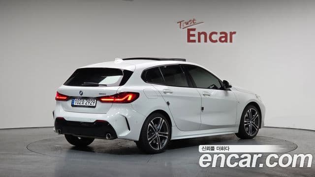 BMW 1 Series 2021 — Şəkil 2/20