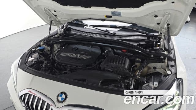 BMW 1 Series 2021 — Şəkil 6/20