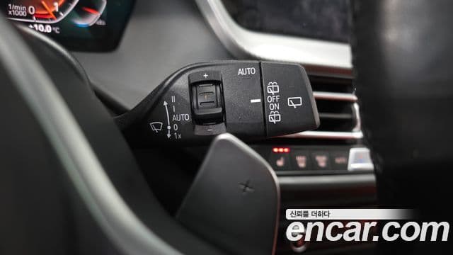 BMW 1 Series 2021 — Şəkil 18/20