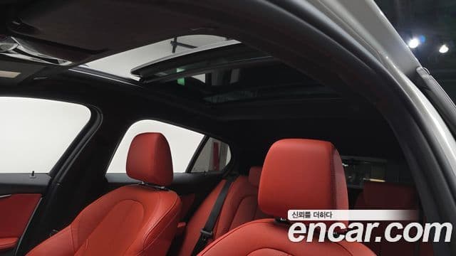 BMW 1 Series 2021 — Şəkil 19/20