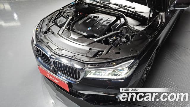 BMW 7 Series 2019 — ფოტო 10/20