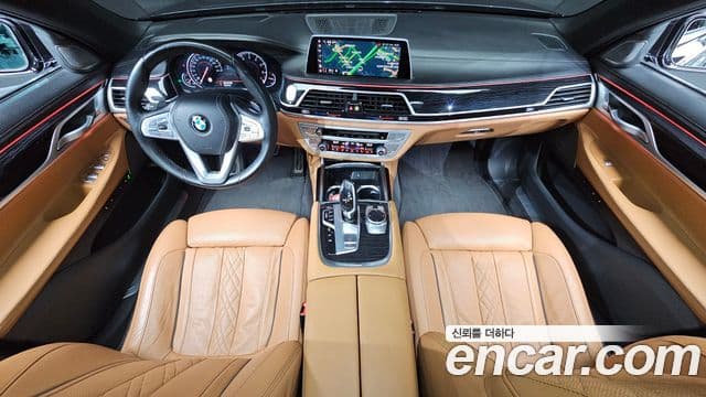BMW 7 Series 2019 — ფოტო 12/20