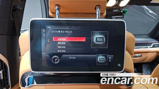 BMW 7 Series 2019 — ფოტო 15/20