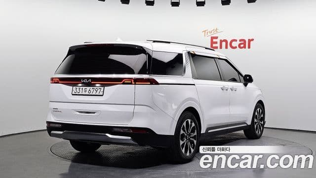 Kia Carnival 2020 — Фото 2/20