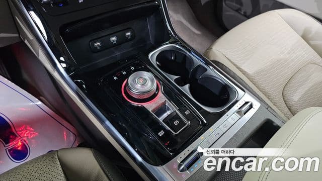 Kia Carnival 2020 — Фото 9/20