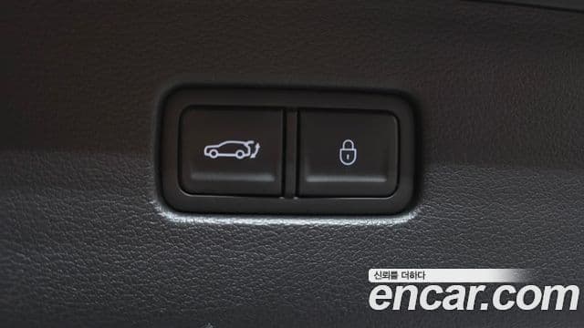 Genesis GV80 2025 — ფოტო 19/20