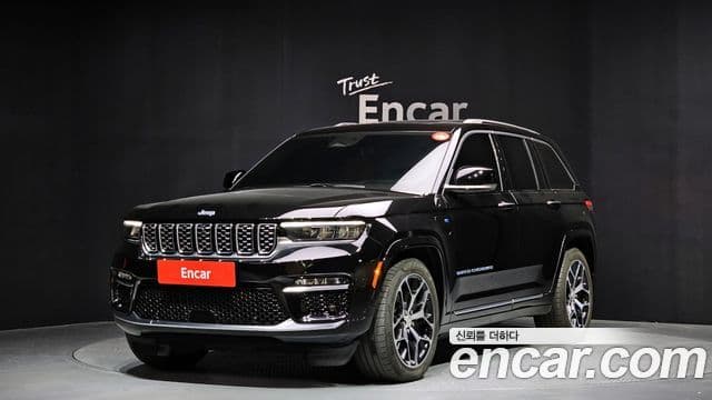Jeep Grand Cherokee 2023 — ფოტო 1/20