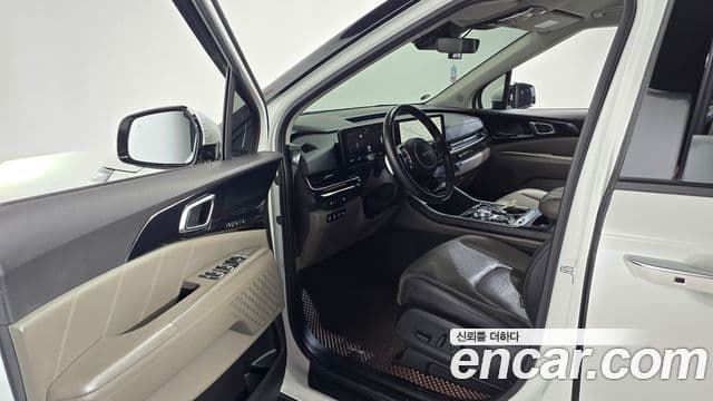Kia Carnival 2024 — Şəkil 10/20