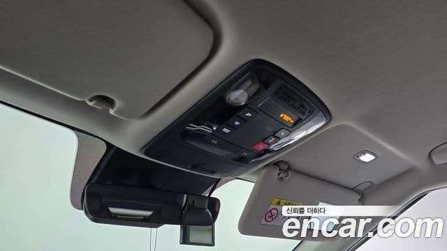 Kia Carnival 2024 — Şəkil 18/20