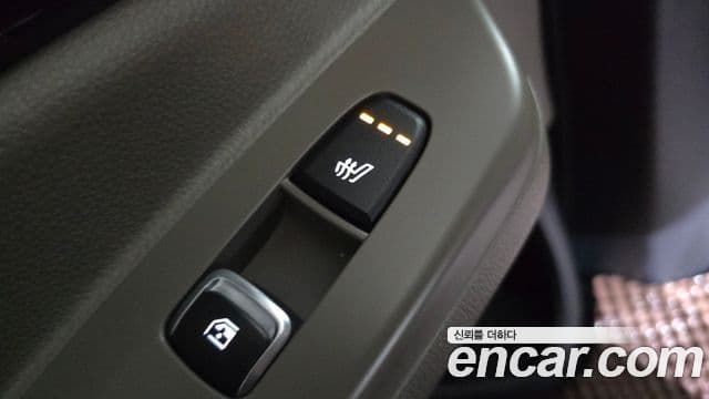 Kia Carnival 2024 — Şəkil 19/20