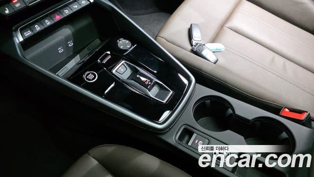 Audi A3 2025 — ფოტო 8/20