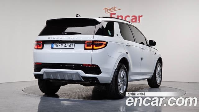Land Rover Discovery Sport 2024 — Şəkil 2/20