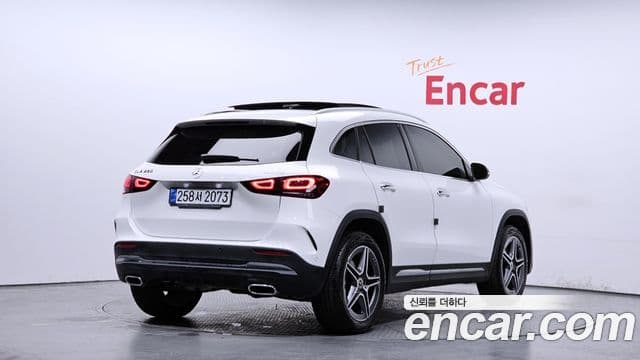 Mercedes-Benz GLA-Class 2022 — Şəkil 2/20