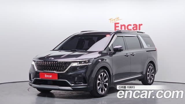 Kia Carnival 2020 — Фото 1/20