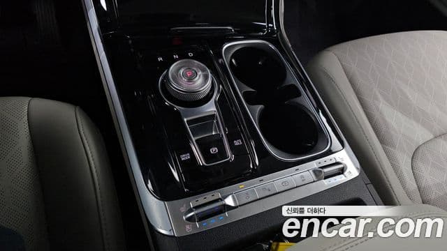 Kia Carnival 2020 — Фото 9/20