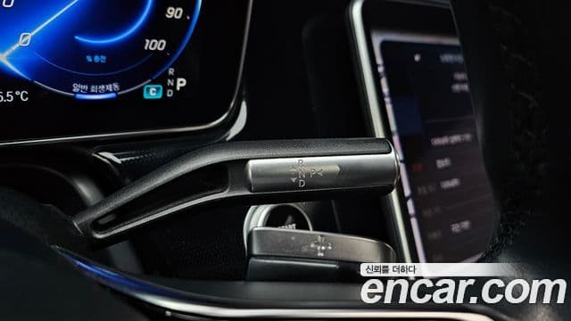 Mercedes-Benz EQS 2022 — ფოტო 10/20
