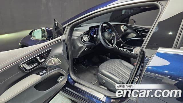 Mercedes-Benz EQS 2022 — ფოტო 17/20