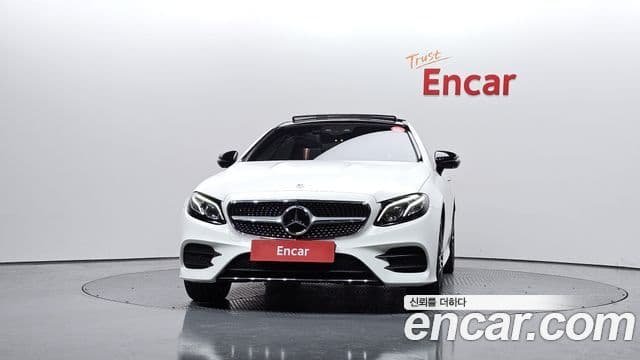 Mercedes-Benz E-Class 2019 — ფოტო 3/20