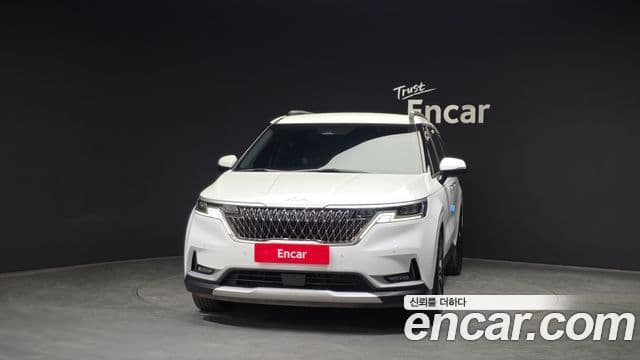 Kia Carnival 2022 — ფოტო 3/20