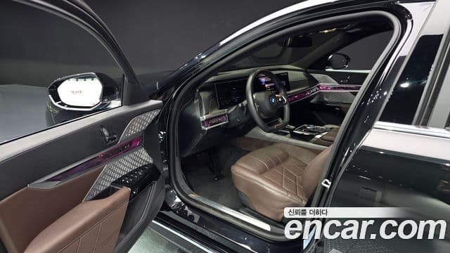 BMW i7 2022 — Şəkil 4/20
