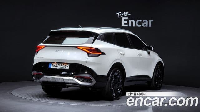 Kia Sportage 2022 — Şəkil 2/20