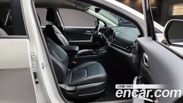 Kia Sportage 2022 — Şəkil 10/20