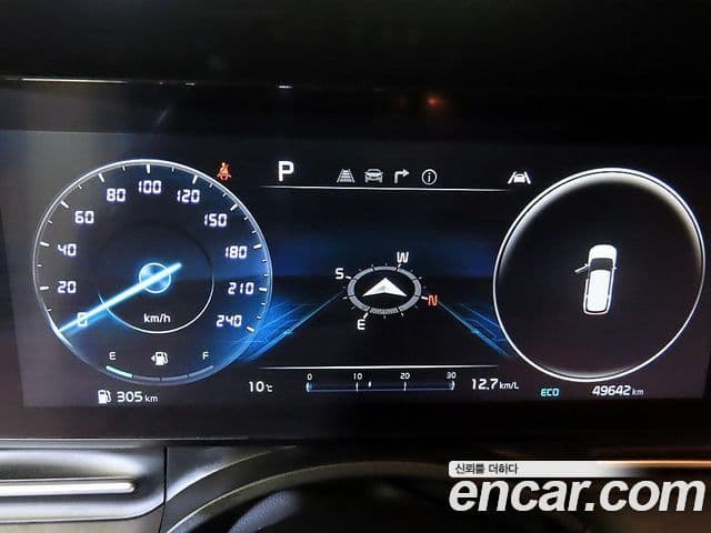 Kia Carnival 2022 — Şəkil 8/20