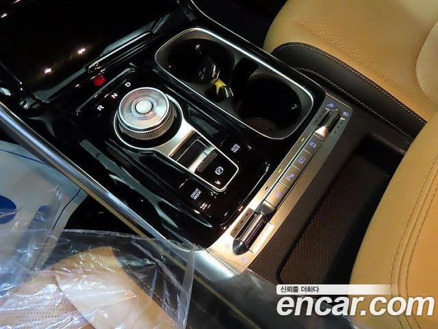 Kia Carnival 2022 — Şəkil 12/20