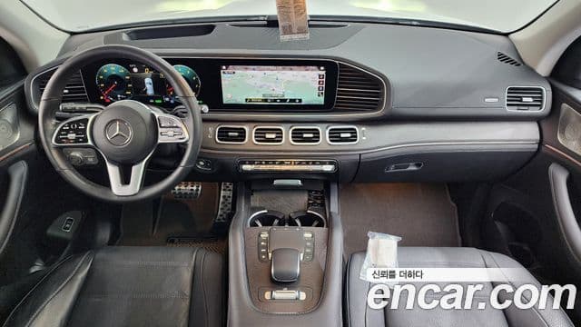 Mercedes-Benz GLE-Class 2021 — ფოტო 7/20