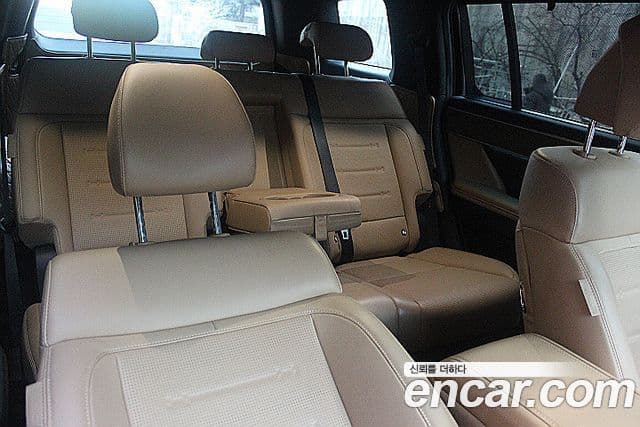 Hyundai Santa Fe 2024 — Şəkil 13/20