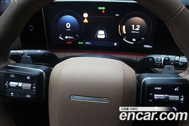 Hyundai Santa Fe 2024 — Şəkil 16/20