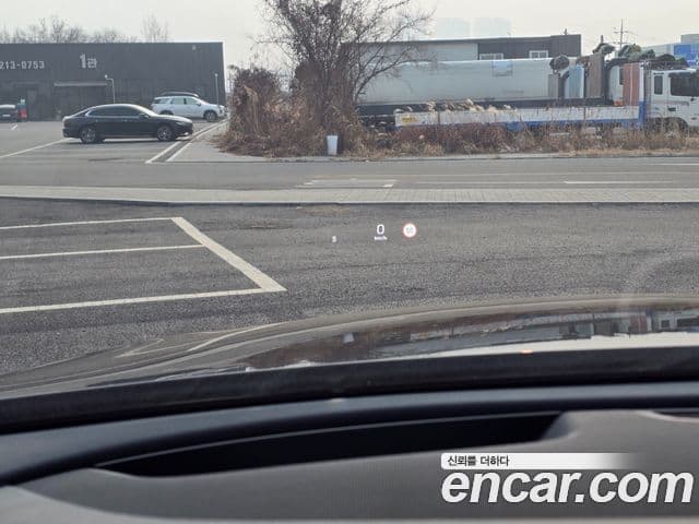 Mercedes-Benz E-Class 2018 — Photo 17/20