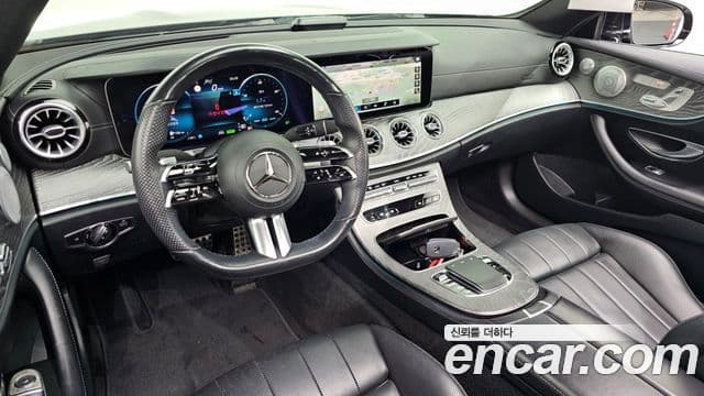 Mercedes-Benz E-Class 2020 — ფოტო 7/20
