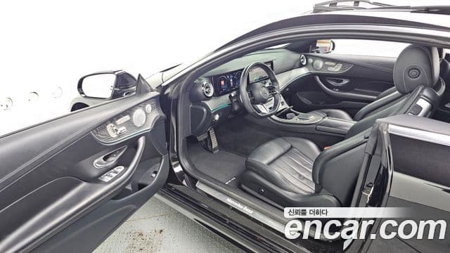 Mercedes-Benz E-Class 2020 — ფოტო 10/20