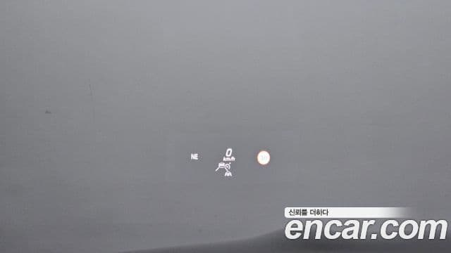Mercedes-Benz E-Class 2020 — ფოტო 19/20